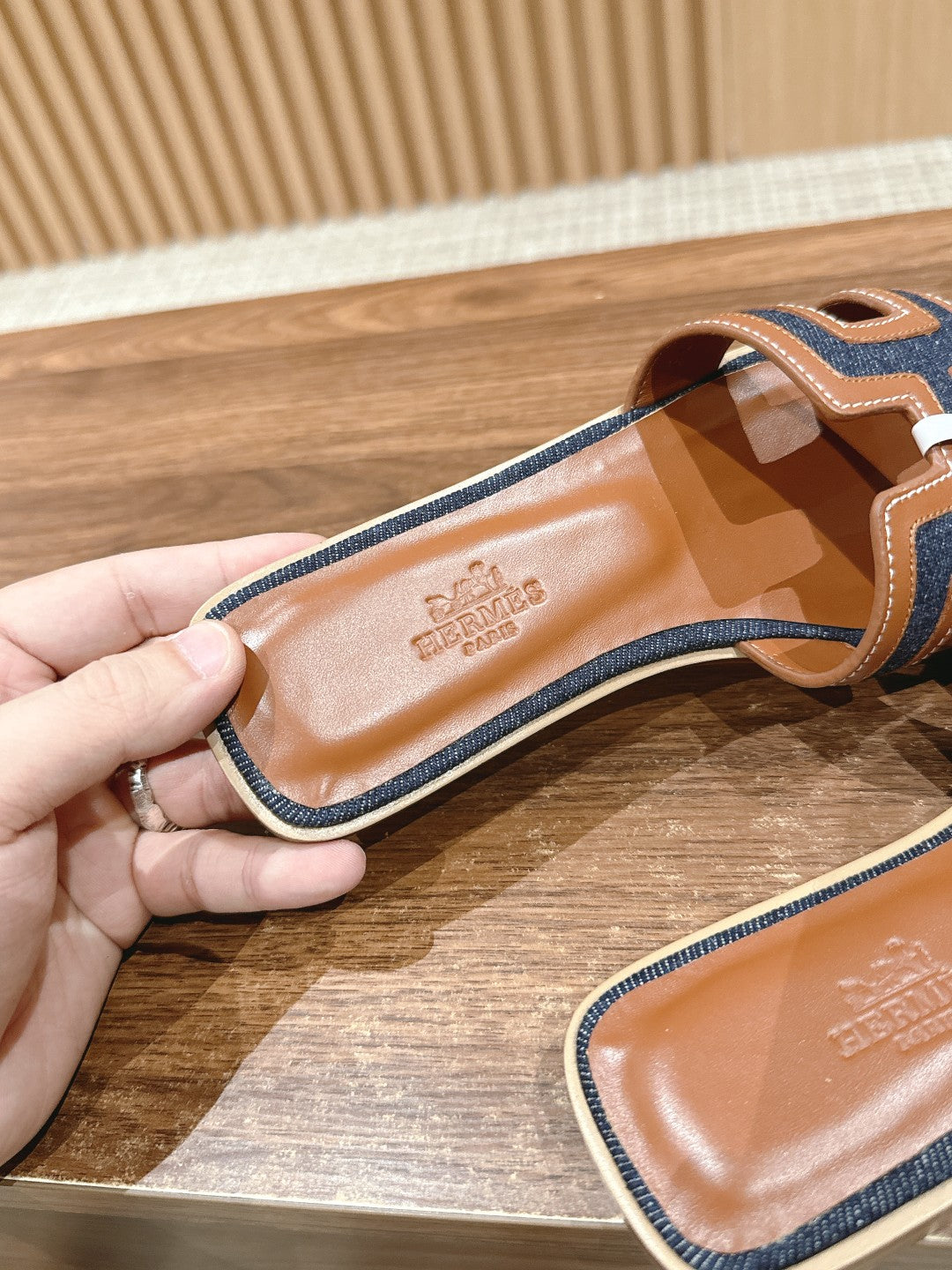 H Leather patchwork Classic H Slippers