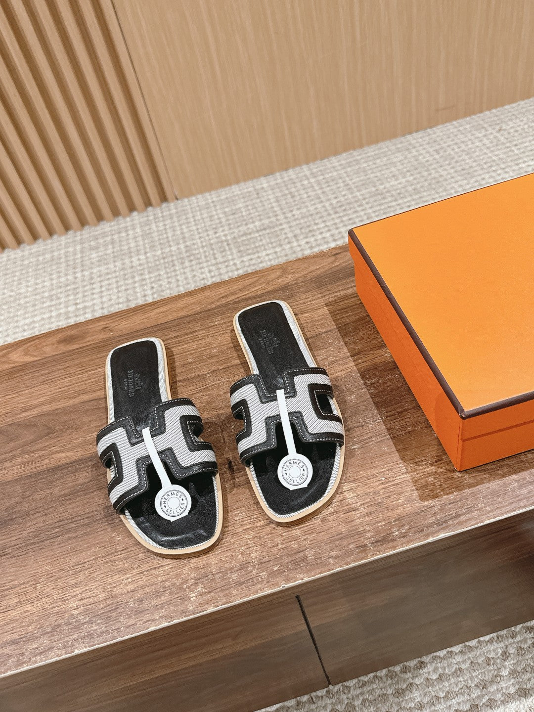 H Leather patchwork Classic H Slippers