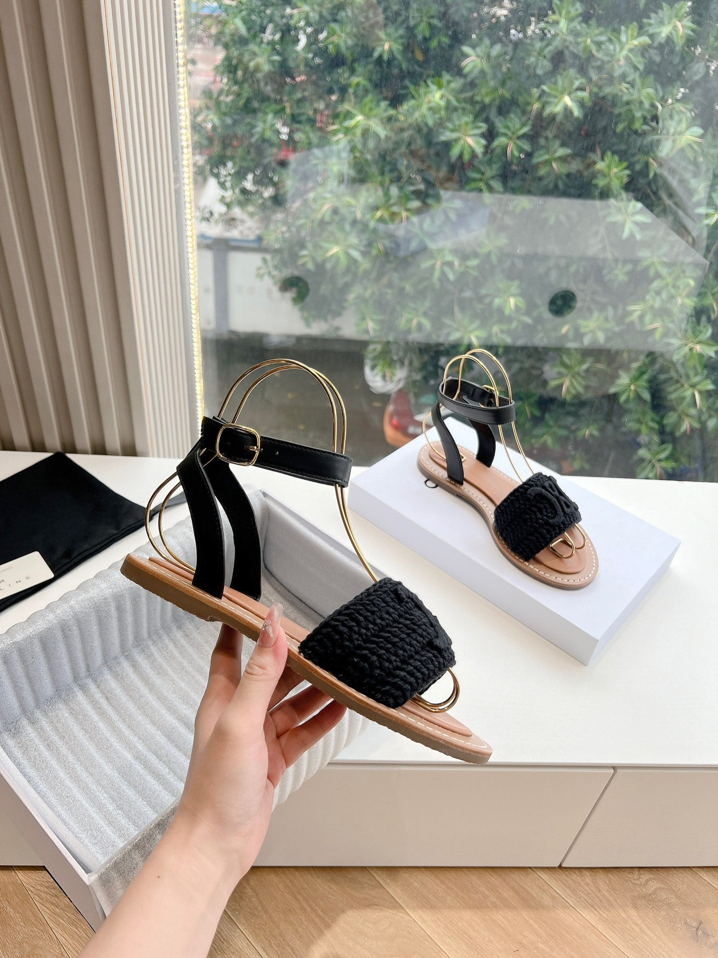 CE new spring and summer sandals