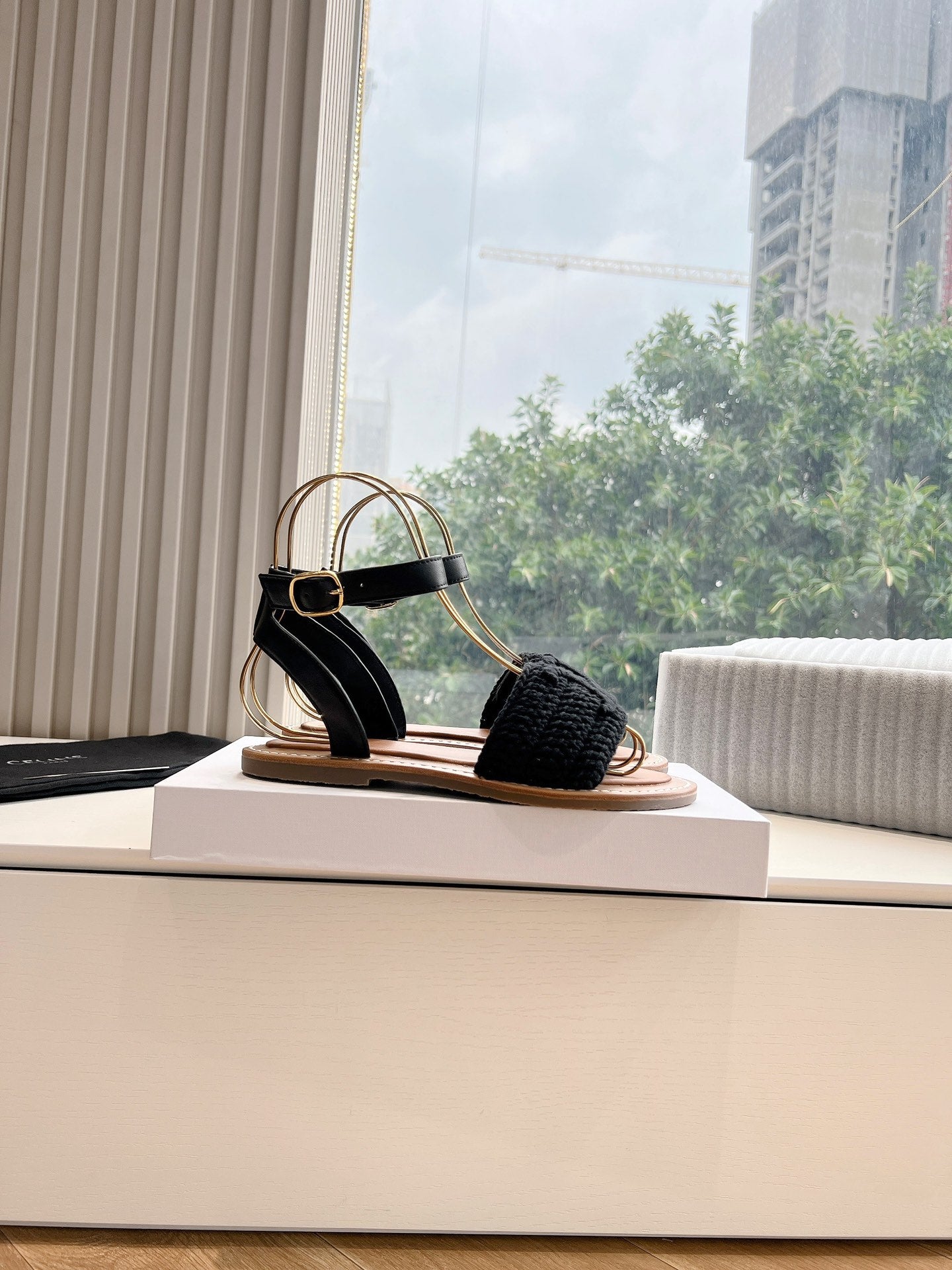 CE new spring and summer sandals