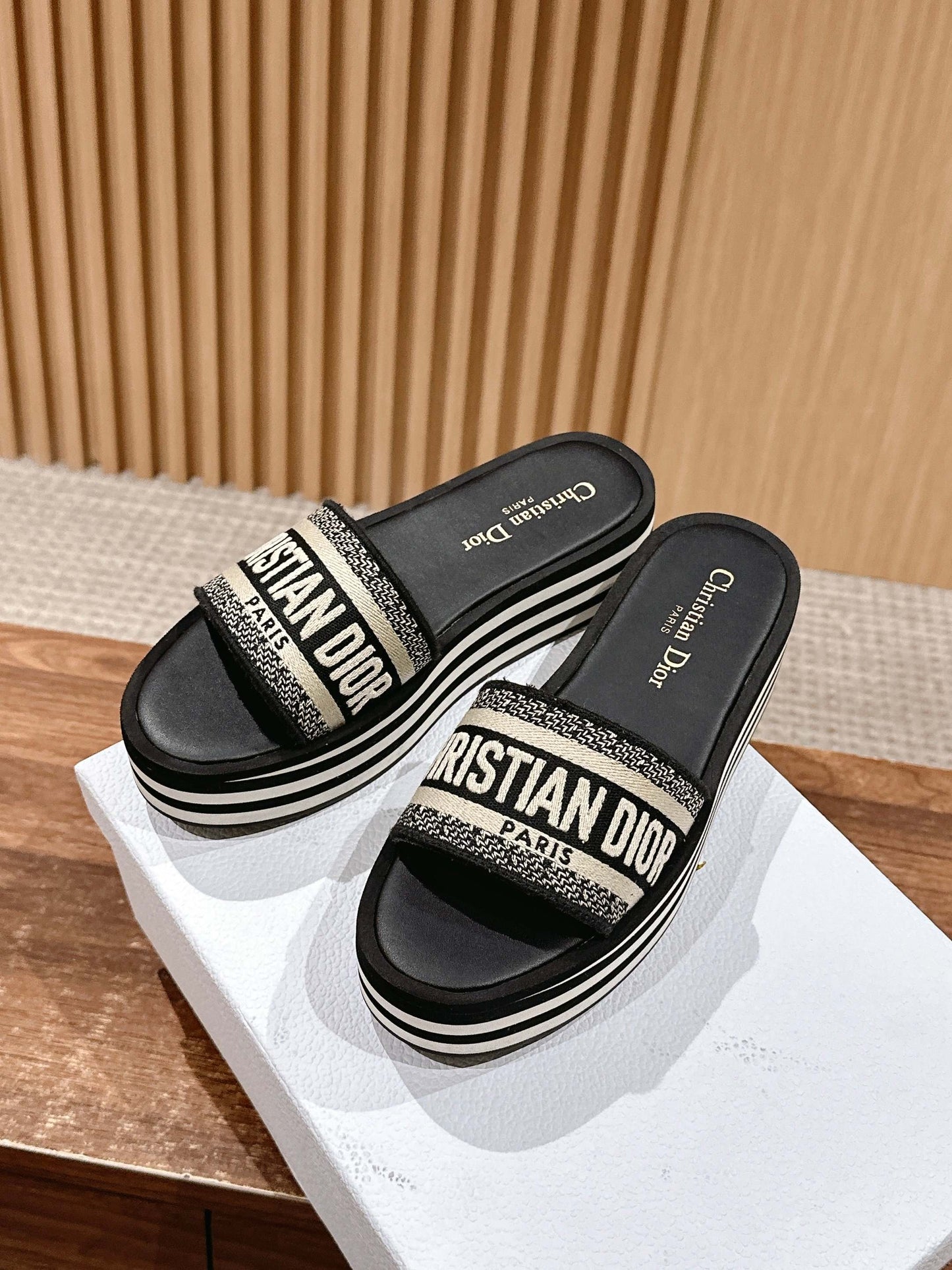 DO new platform slippers
