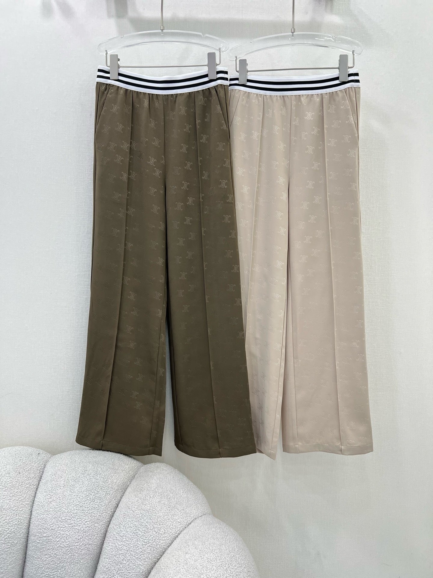 CE 25ss lettering print wide-leg pants