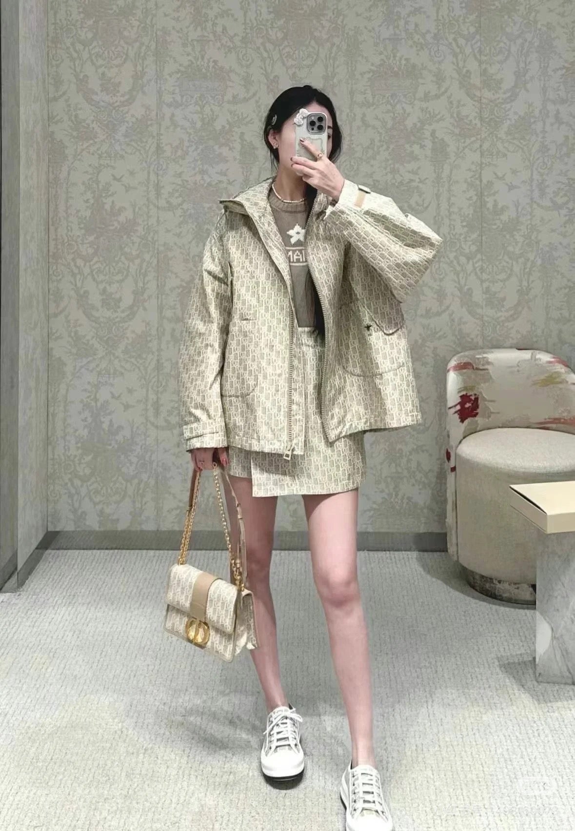 DO 25 new jacquard jacket
