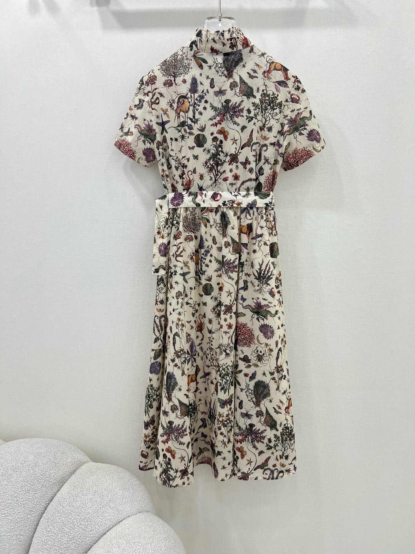 DO 25 new printed short-sleeved dress