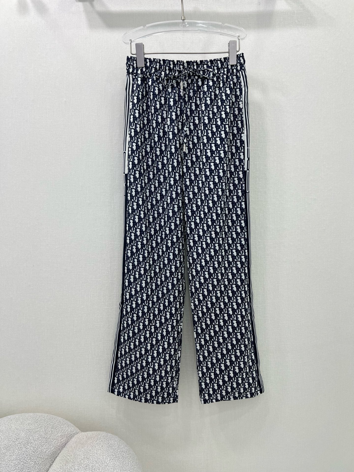 DO 25 new high waist wide leg pants