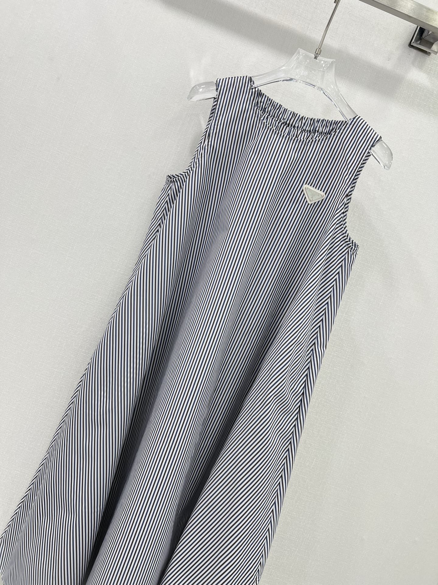 PD 25 new striped sleeveless dress