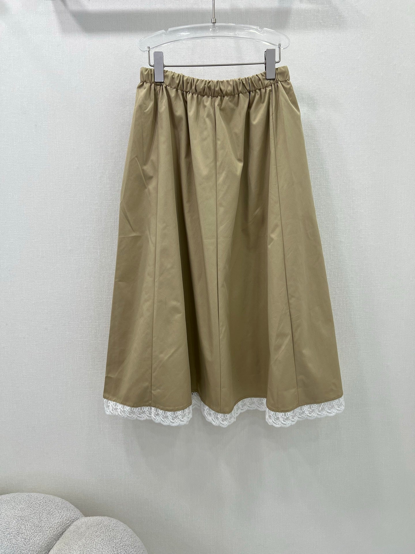 MU 25 new solid color hem lace skirt