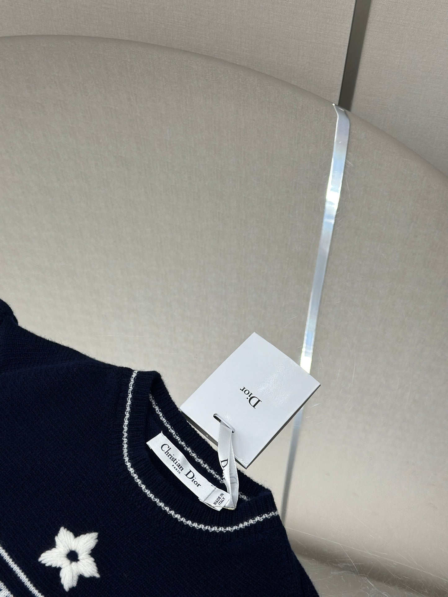 DO 25ss Short-Sleeved Sweater
