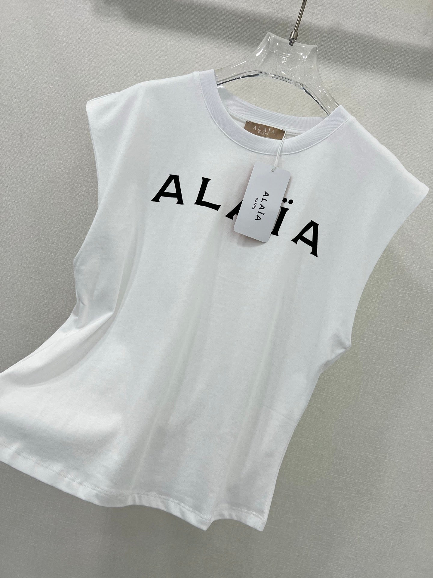 AL 25 new sleeveless T-shirts