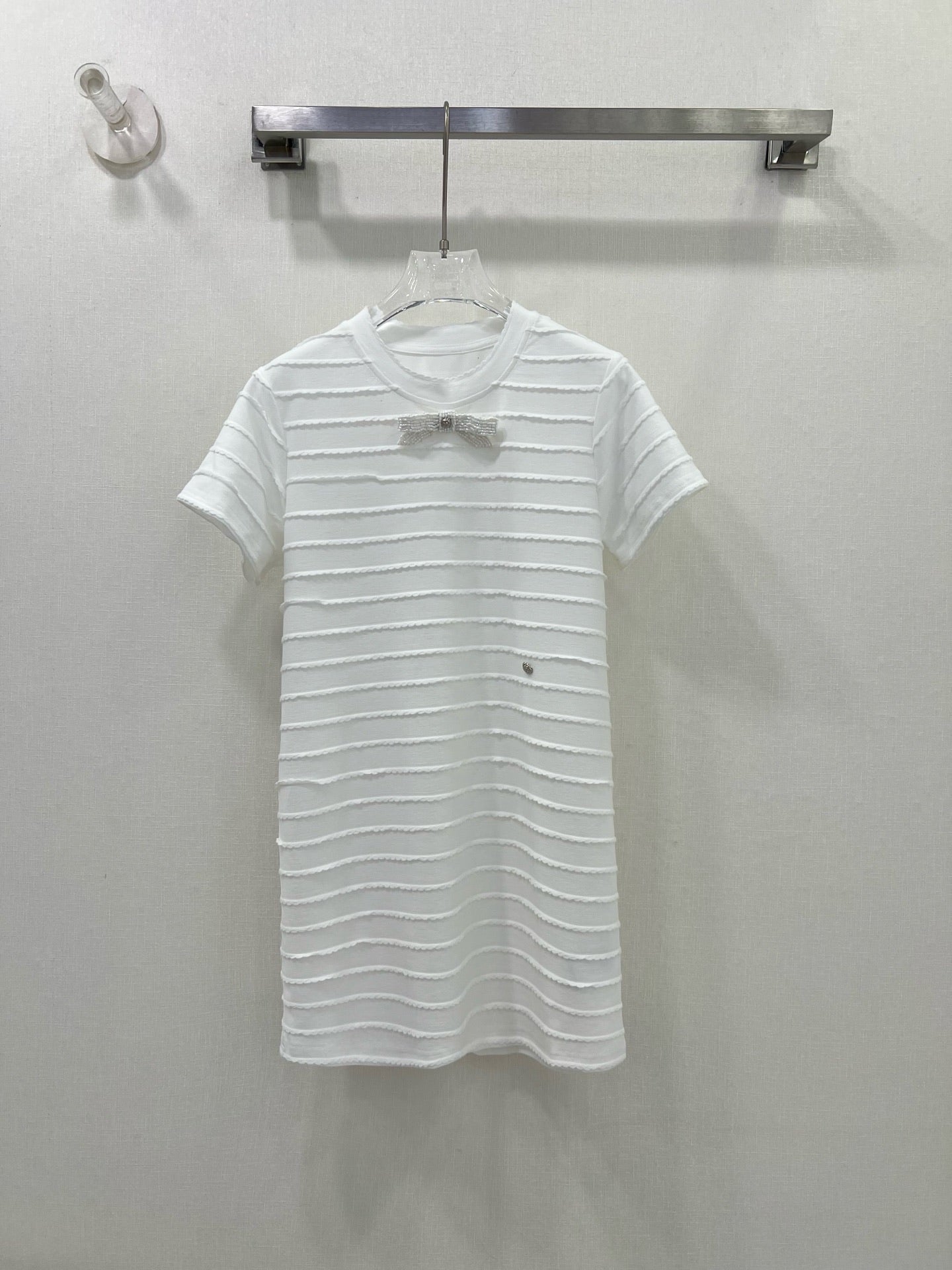 CH 25 new lace round neck short sleeve dress
