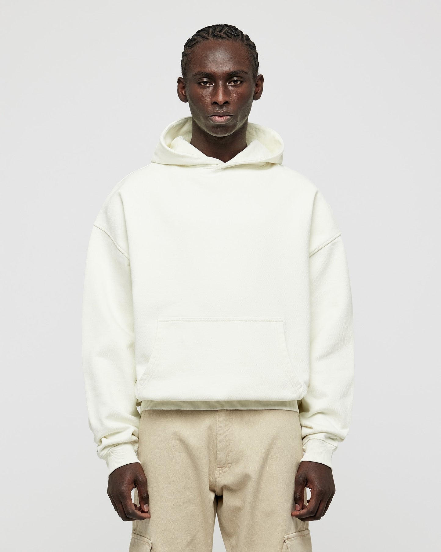 Schwerer Basic-Hoodie in Off-White