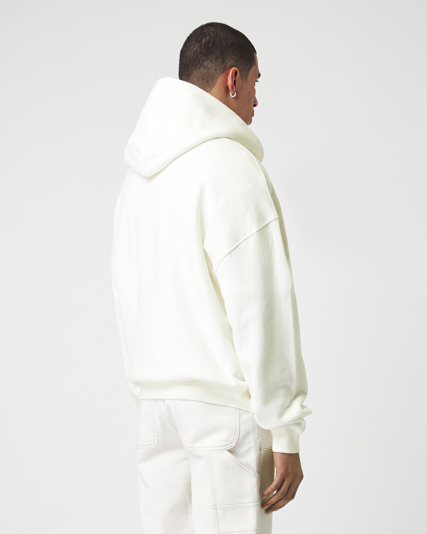 Schwerer Basic-Kapuzenpullover in Off-White