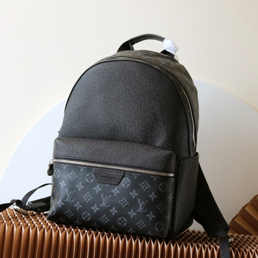 L Discovery Backpack