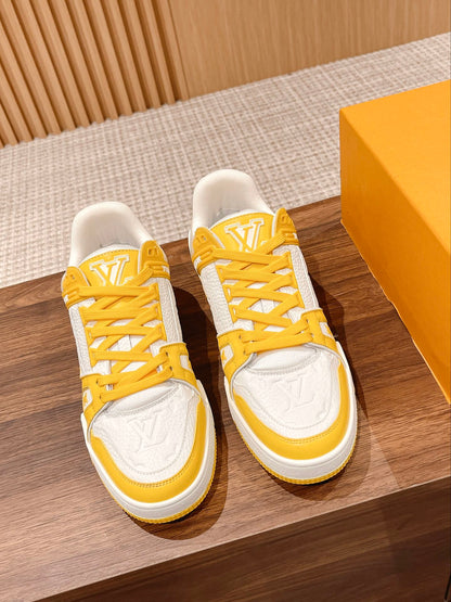 L Couple's 𝘁𝗿𝗮𝗶𝗻𝗲𝗿 series latest sports shoes