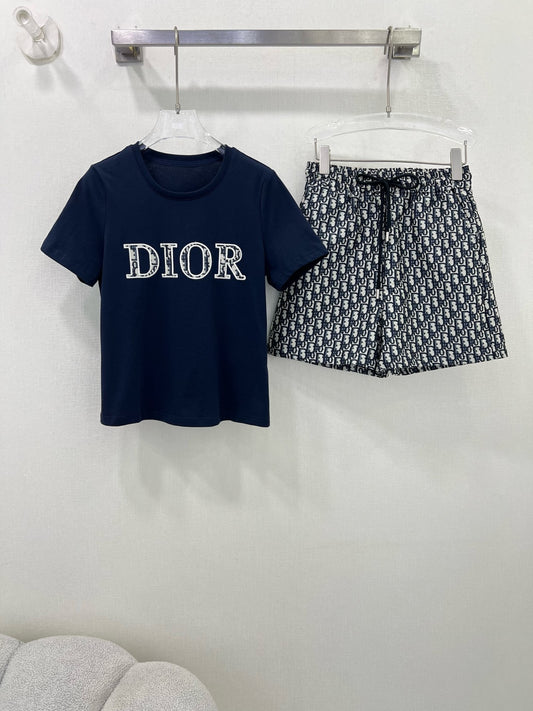 DO 25ss t-shirt skirt suit