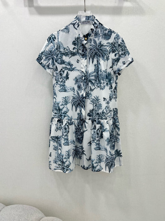 DO 25 new printed long dress